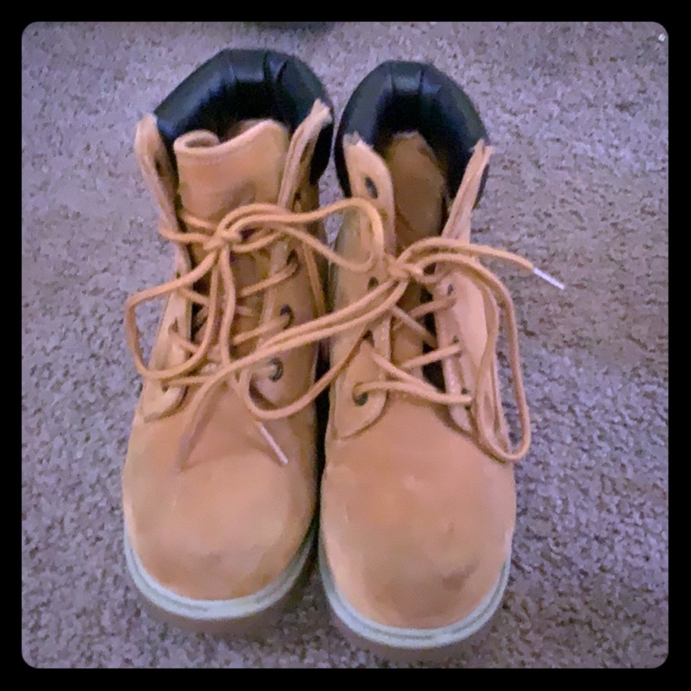 Kids Lugz Boots size 13